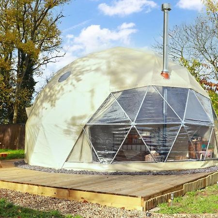 Готель Luxury Dome With Private Wood-Fired Hot Tub Оксфорд Екстер'єр фото