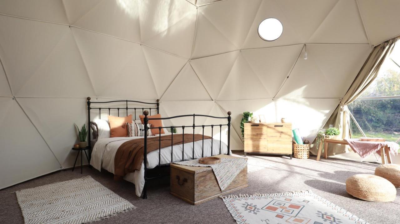 Готель Luxury Dome With Private Wood-Fired Hot Tub Оксфорд Екстер'єр фото